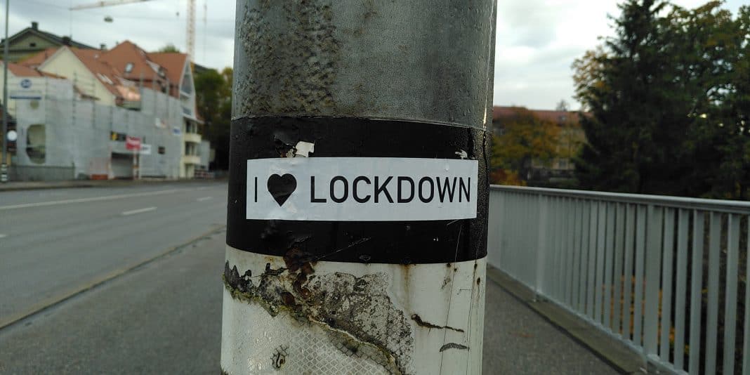 Sticker: I love lockdown